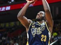 NBA常规赛赛程吃紧，广东宏远转会期远射贴柱，媒体盛赞，更衣室氛围转暖的简单介绍-多宝平台